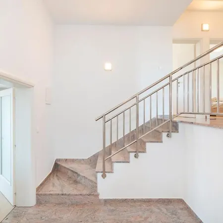 Dalmatia Bei Feriehus Zadar