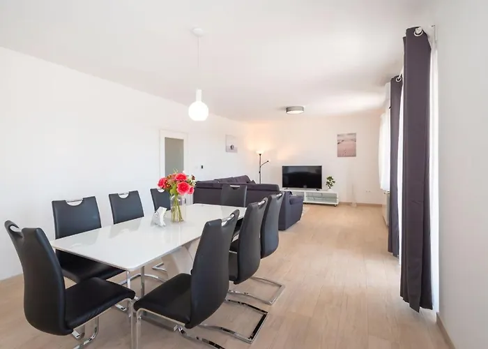 Dalmatia Bei * Zadar